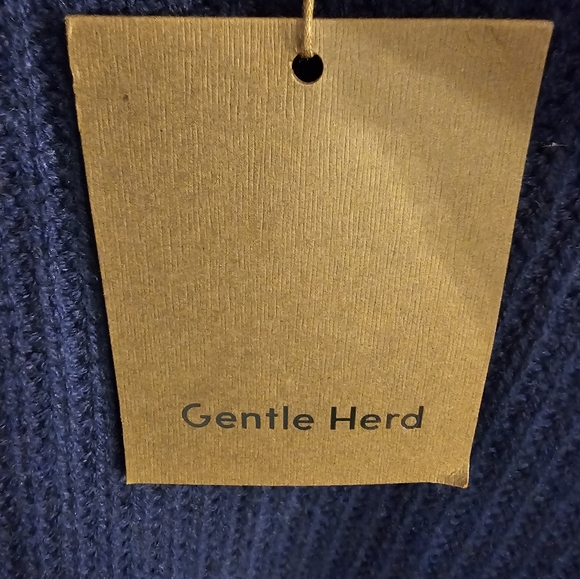 Gentle Herd Womans Medium Blue Long Cardigan with Pockets - Picture 3 of 9